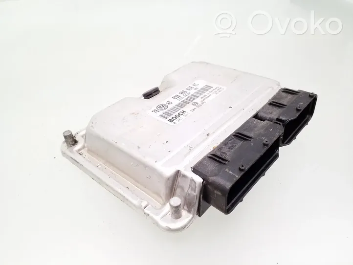 AC 428 Calculateur moteur ECU 038906019KC