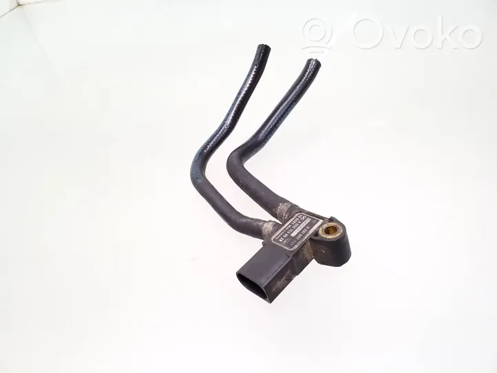 Mercedes-Benz E W211 Abgasdrucksensor Differenzdrucksensor 0281002925