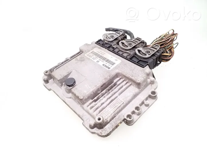 Renault Scenic II -  Grand scenic II Sterownik / Moduł ECU 0281011549