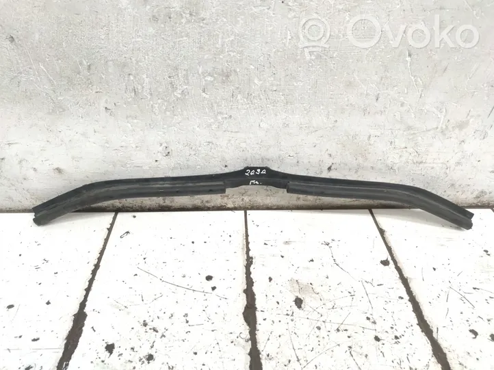 BMW 5 E60 E61 Radiator trim 7063835