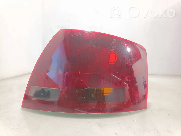 Audi A4 S4 B7 8E 8H Luci posteriori 8E9945096E