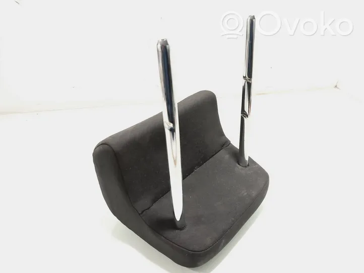 Volkswagen Golf VII Rear seat headrest 