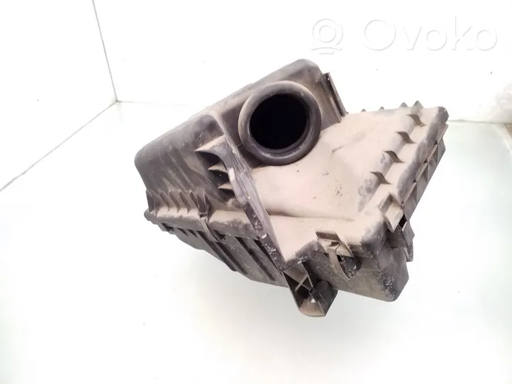 Volvo S70  V70  V70 XC Boîtier de filtre à air 9161886