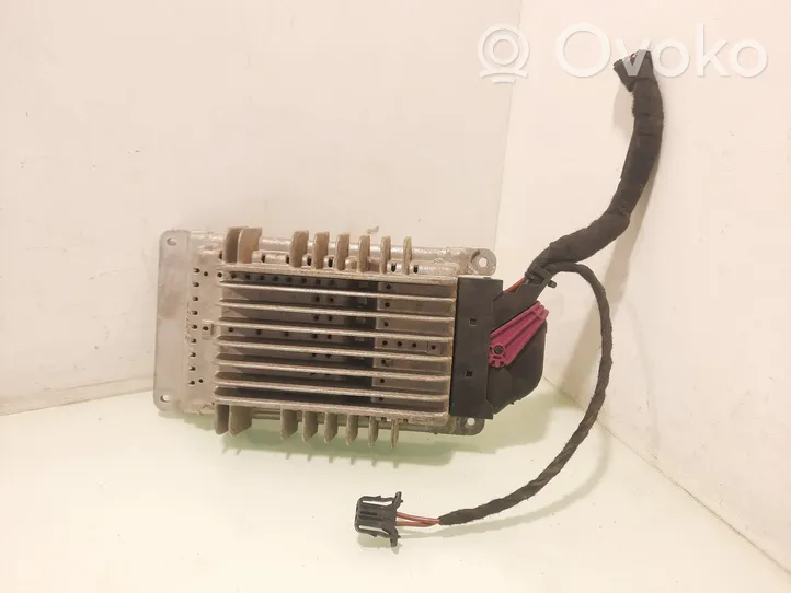 Audi A4 S4 B7 8E 8H Amplificatore 355013