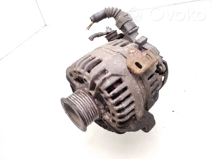 Toyota Avensis T250 Generatore/alternatore 270600H070