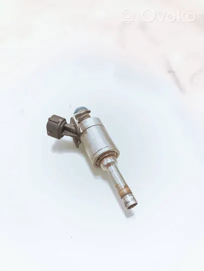 Nissan Juke I F15 Fuel injector 0261500092