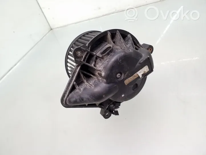 Opel Vivaro Heater fan/blower 658467A