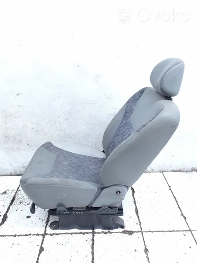 Opel Vivaro Asiento delantero del pasajero 