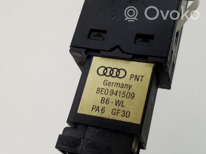 Audi A4 S4 B6 8E 8H Avarinių žibintų jungtukas 8E0941509