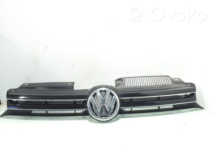 Volkswagen Golf VI Grille calandre supérieure de pare-chocs avant 5K0853653