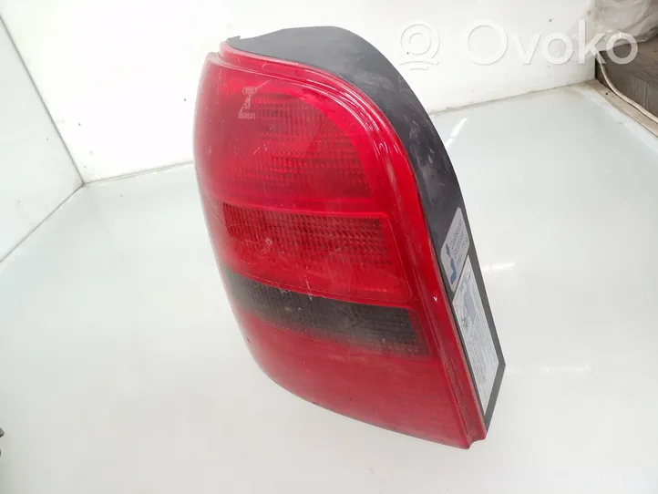 Audi A4 S4 B5 8D Lampa tylna 8D9945095A