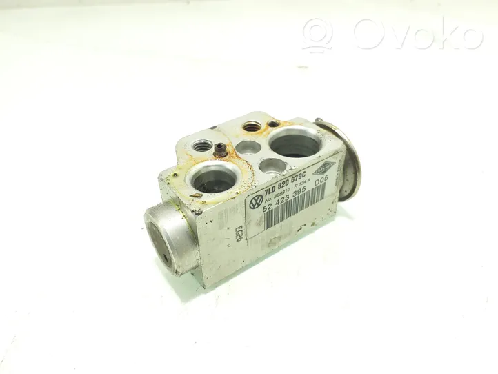 Volkswagen Touareg I Air conditioning (A/C) expansion valve 7L0820679C