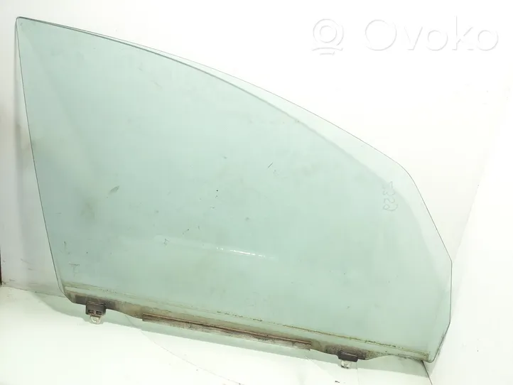 Toyota Corolla Verso E121 Front door window glass four-door AS2