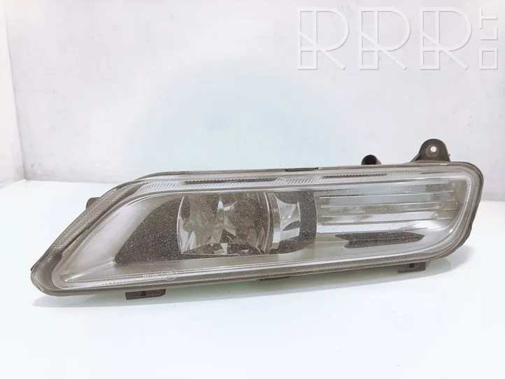 Volkswagen PASSAT B7 Front fog light 17662402