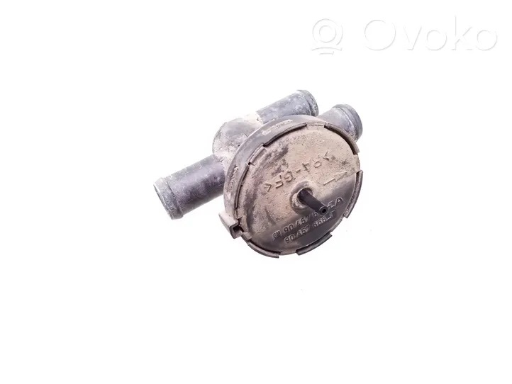 Saab 9-5 Zawór sterujący płynu chłodzącego 90457649