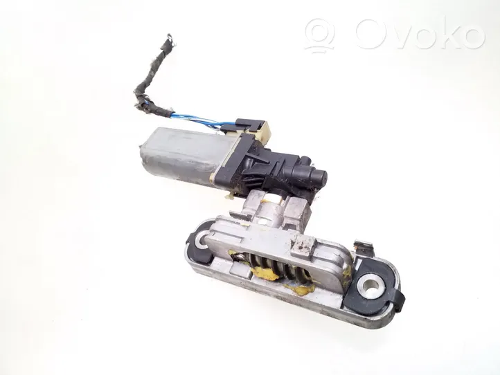 Saab 9-5 Motor de ajuste del asiento B393000287