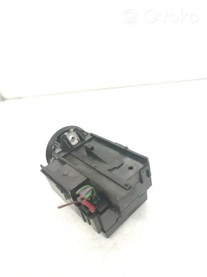 Volkswagen PASSAT B6 Ignition lock 3C0905843R