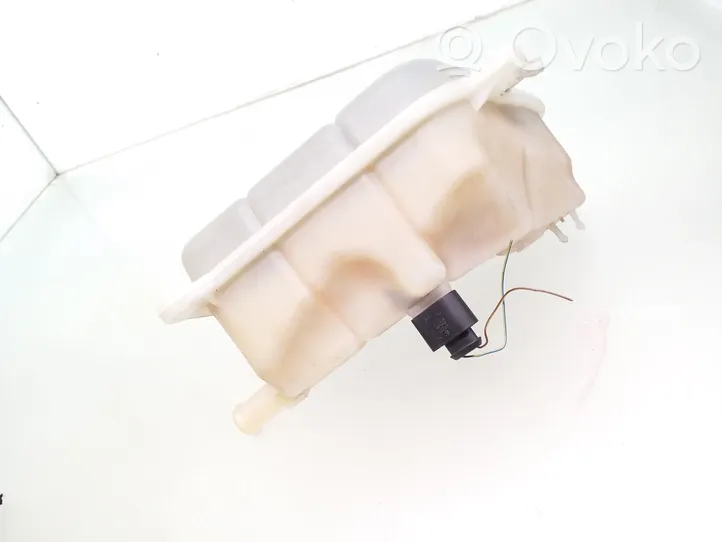 Audi A4 S4 B7 8E 8H Coolant expansion tank/reservoir 8E0121403