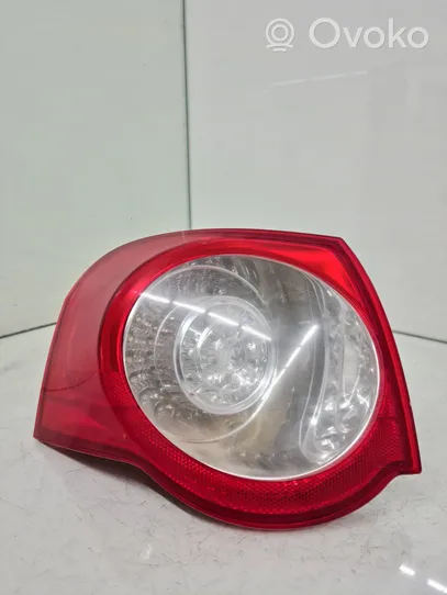 Volkswagen PASSAT B6 Lampa tylna 3C9945095