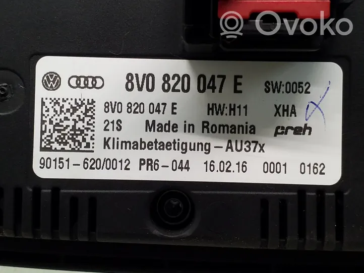 Audi A3 S3 8V Climate control unit 8V0820047E