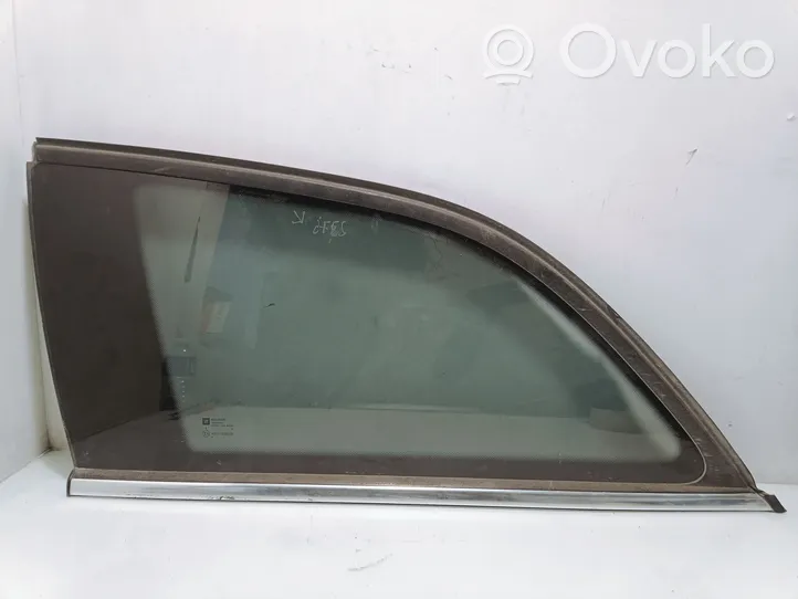 Opel Vectra C Fenêtre latérale avant / vitre triangulaire AS3