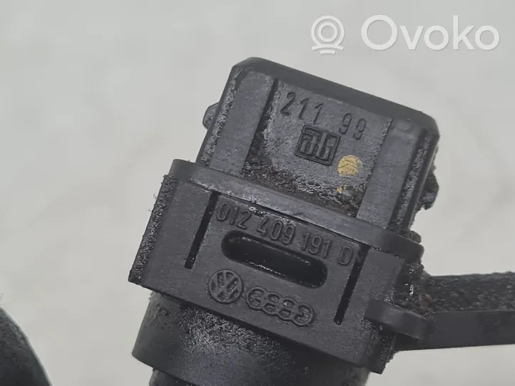 Volkswagen PASSAT B5 Sensor de velocidad (sensor del velocímetro) 012409191D