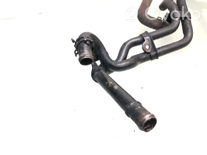 Volkswagen Touran II Tuyau de liquide de refroidissement moteur 03L121151L