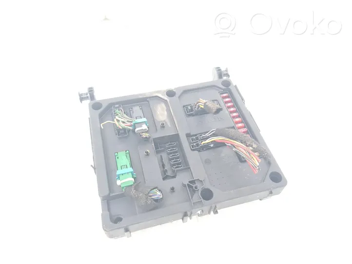 Seat Alhambra (Mk1) Module de fusibles 7M0962258K