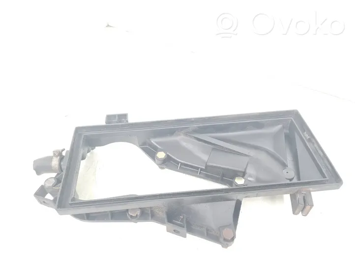 Audi 80 90 B3 Oro filtro dėžės dangtelis 035133843