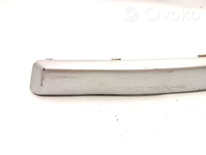 BMW 1 E81 E87 Moulure de pare-chocs avant 51117182369