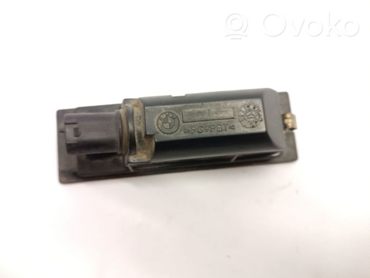 BMW 1 E81 E87 Lampa oświetlenia tylnej tablicy rejestracyjnej 0461385