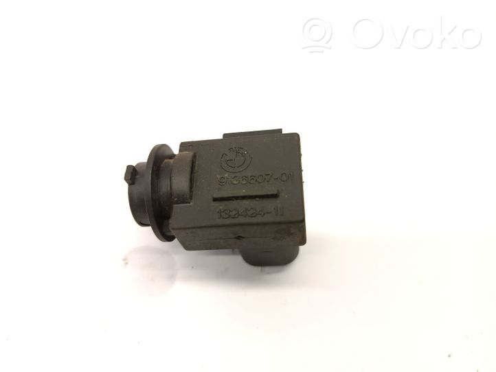 BMW 1 E81 E87 Outside/exterior temperature sensor 913660701