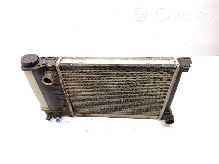 BMW 3 E30 Coolant radiator 