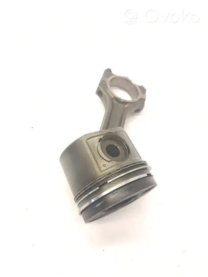 BMW 3 E46 Piston 