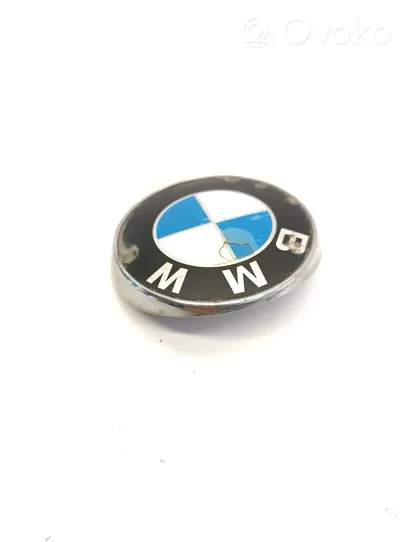 BMW 3 E46 Valmistajan merkki/mallikirjaimet 51148240128