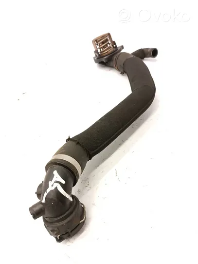 Audi A5 8T 8F Durite de refroidissement tube 