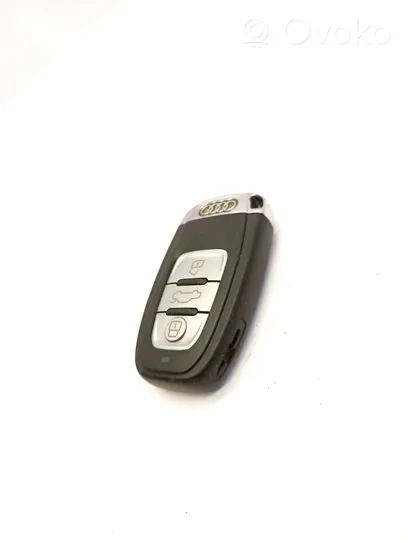 Audi A5 8T 8F Užvedimo raktas (raktelis)/ kortelė 8T0959754D