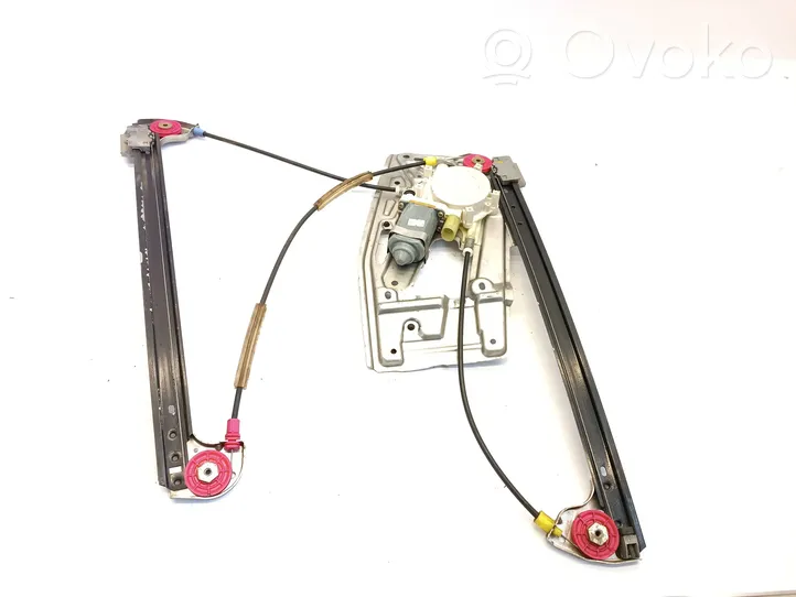 BMW 5 E39 Front door window regulator with motor 8236858