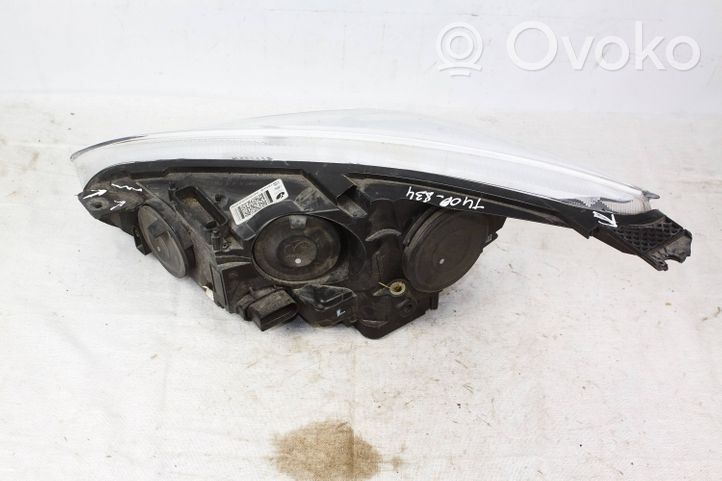 Ford Focus ST Priekšējais lukturis F1EB13D154AE