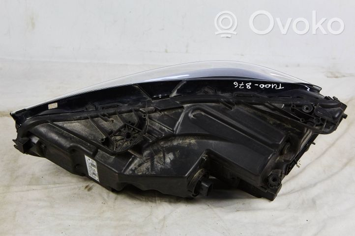 Opel Insignia B Priekinis žibintas 300474909