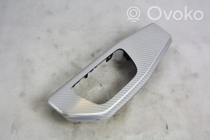 Audi A4 Allroad Rivestimento del pannello 8w1853189