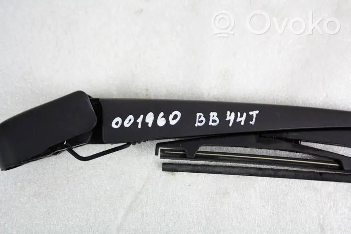 Mitsubishi Pajero Rear wiper blade 