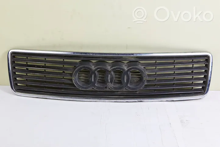 Audi 100 S4 C4 Grotelės priekinės 4a0853651