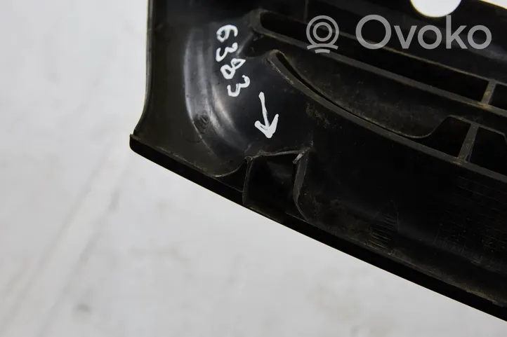 KIA Sephia Rejilla superior del radiador del parachoques delantero k24050710