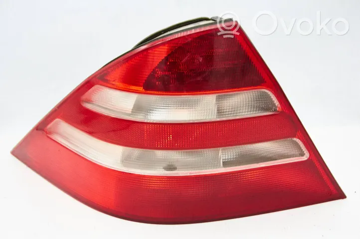 Mercedes-Benz S W220 Rear/tail lights a2208200164