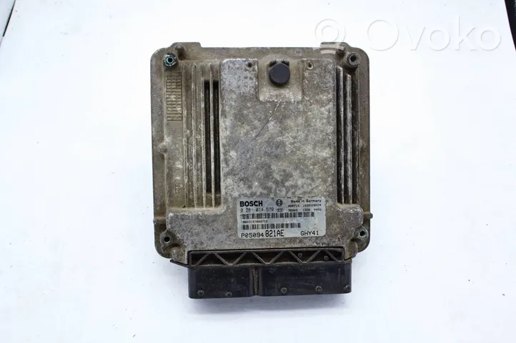 Dodge Journey Sterownik / Moduł ECU p05094821ae