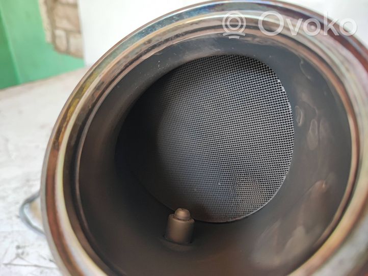 BMW 5 G30 G31 Filtr cząstek stałych Katalizator / FAP / DPF 8638227