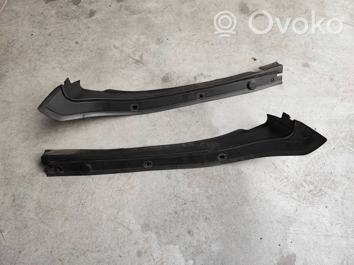 BMW 4 F32 F33 Rivestimento dell’estremità del parafango 7264274