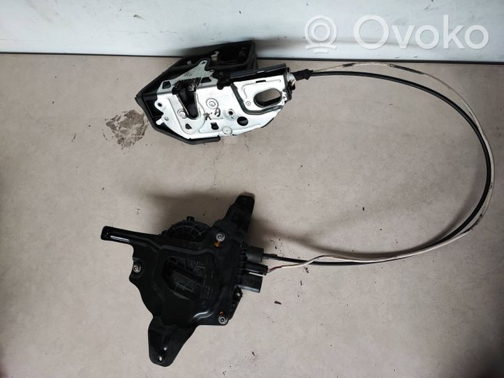 BMW 5 GT F07 Moteur de centralisation serrure de porte arrière 4131310200