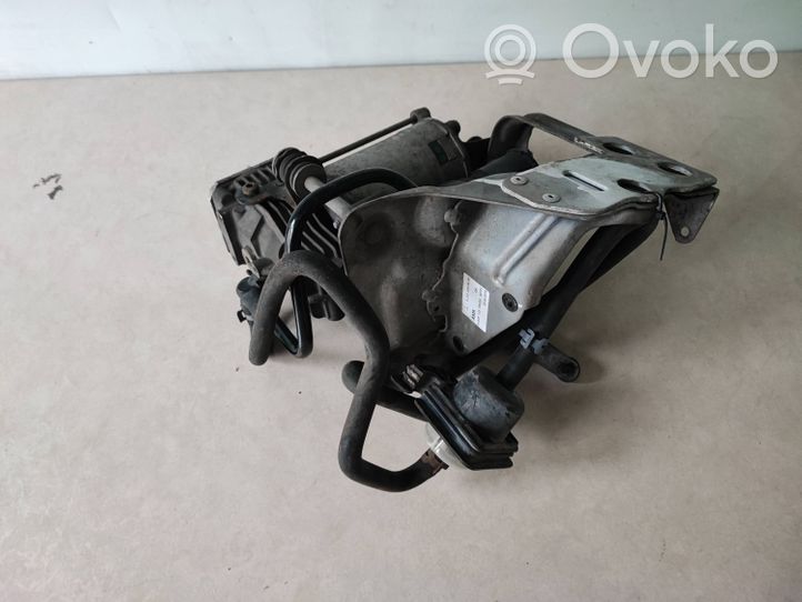 Mercedes-Benz S W222 Compressore/pompa sospensioni pneumatiche A0993200104